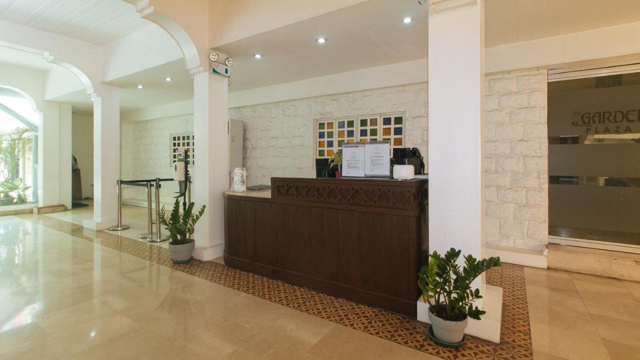 Garden Plaza Hotel Manila Dış mekan fotoğraf