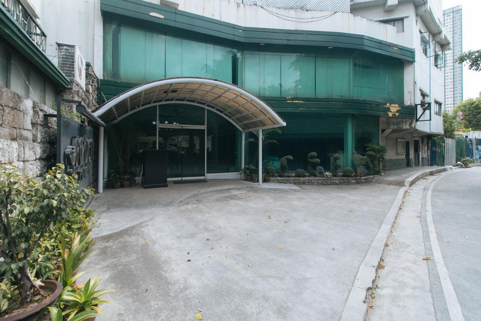 Garden Plaza Hotel Manila Dış mekan fotoğraf